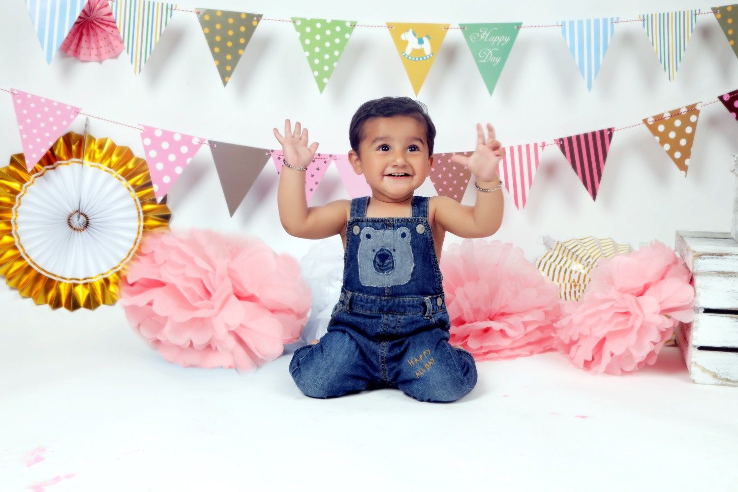 Anupam Digital Studio Baby Shoot